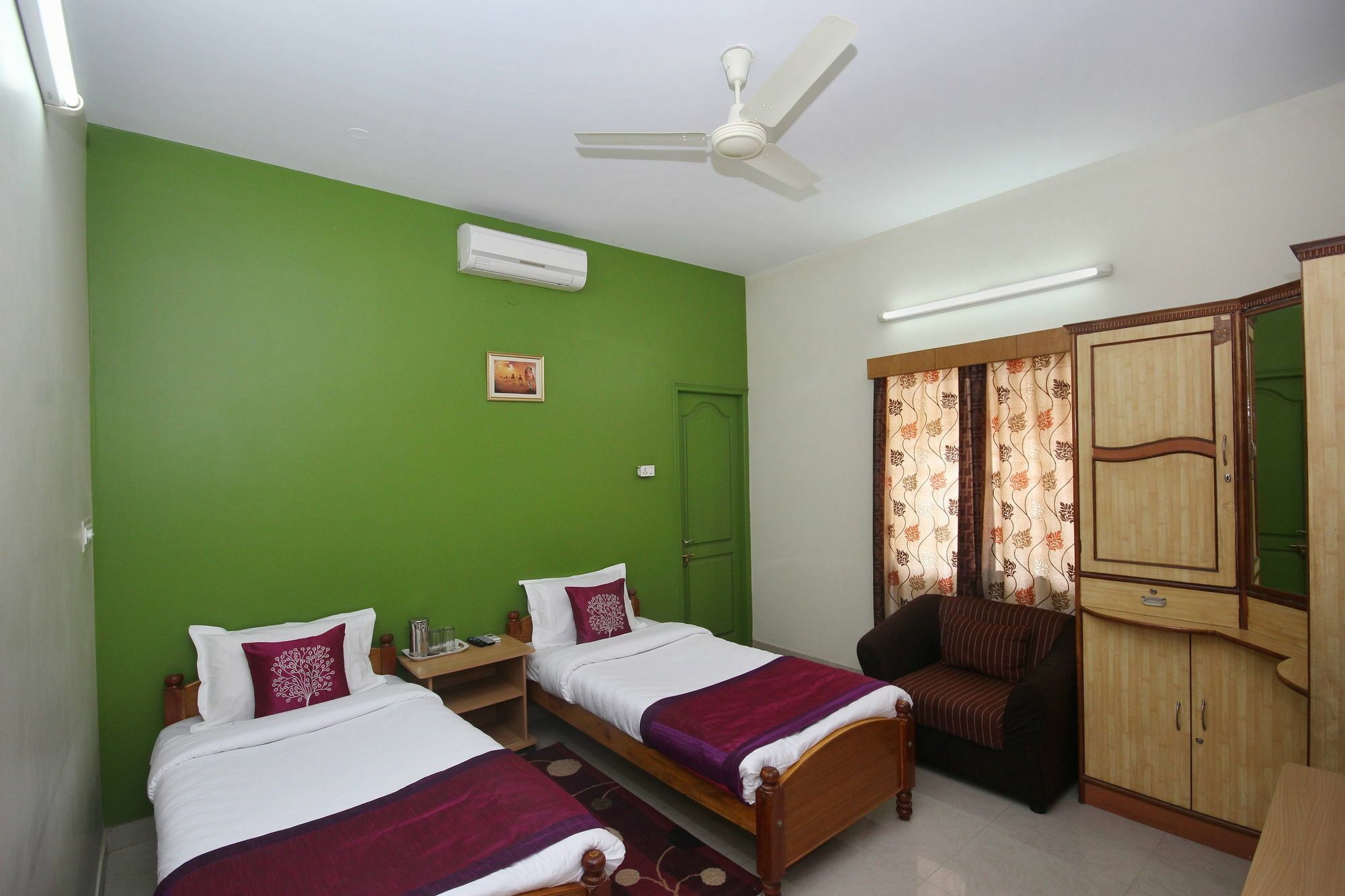 Itsy Hotels Shree Comforts Bangalore Extérieur photo