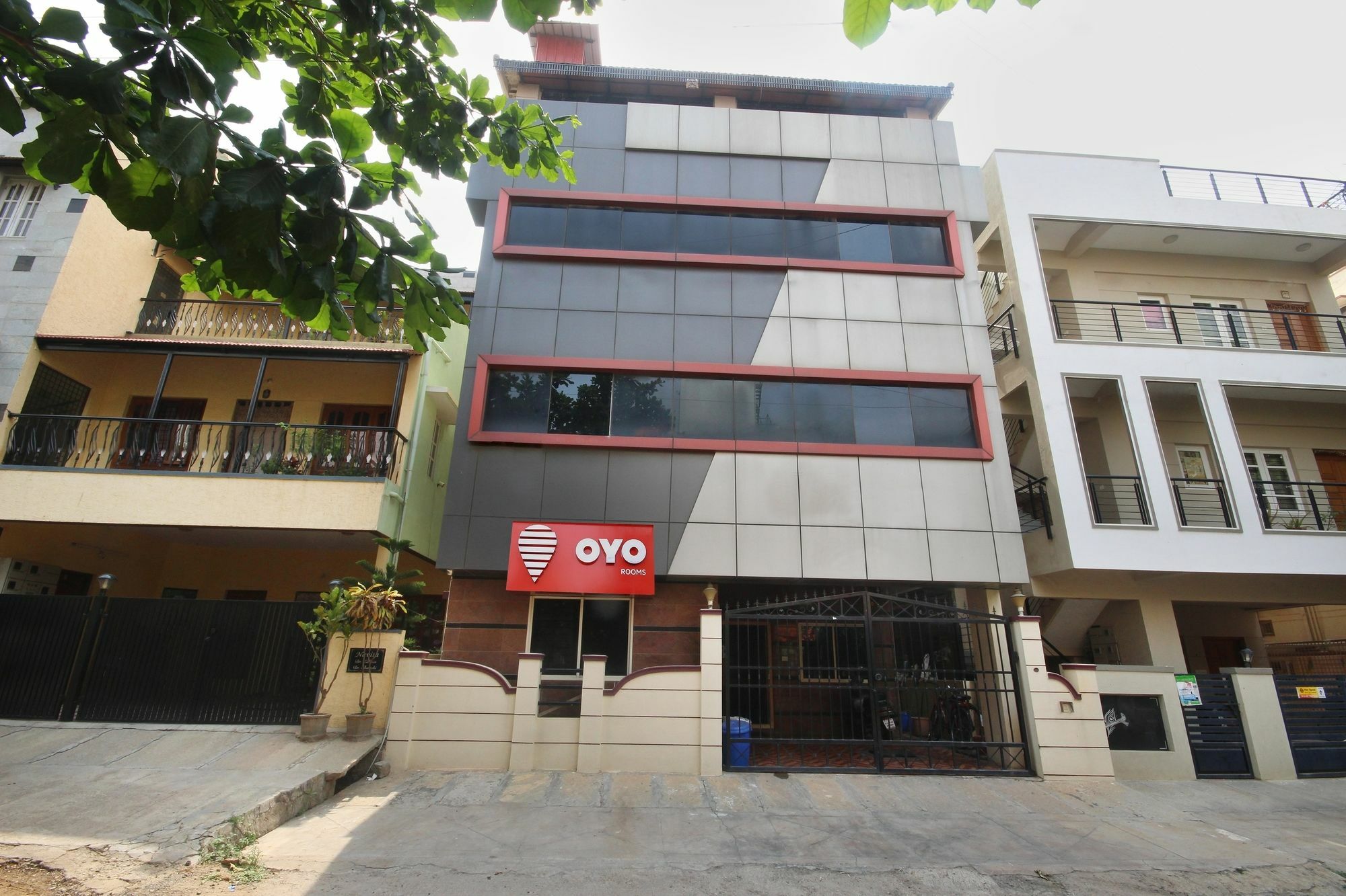 Itsy Hotels Shree Comforts Bangalore Extérieur photo