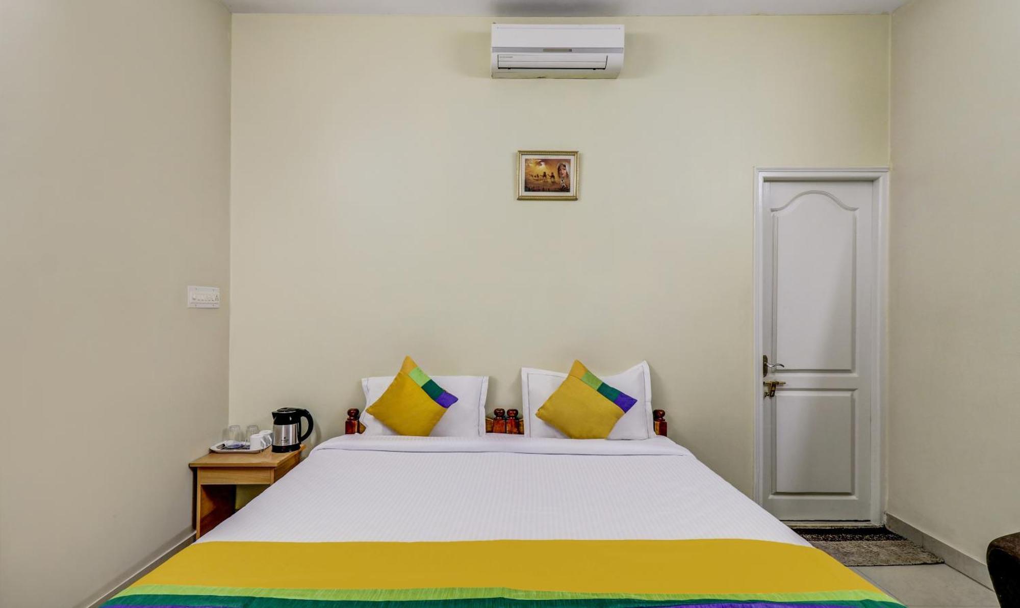 Itsy Hotels Shree Comforts Bangalore Extérieur photo